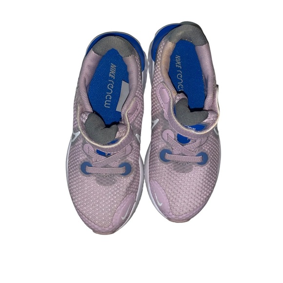 Nike Sneakers Renew Run Non~Tie Iced Lilac/White/Smoke Grey Girls size 11C - Picture 2 of 4